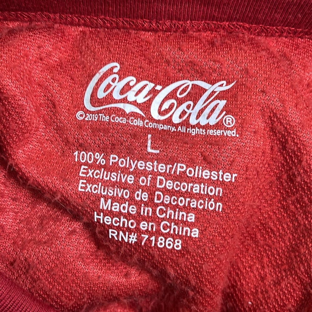 Coca Cola Red Crew Neck Sweatshirt Sequin Polar Bear Design - Picture 7 of 7